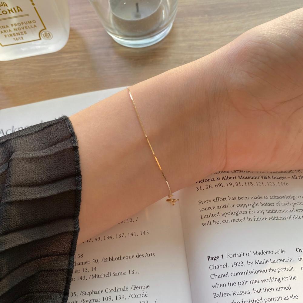 토프 실키 브레이슬릿 (한 줄) - 14k 골드 뱀줄 데일리 얇은 실 금 팔찌