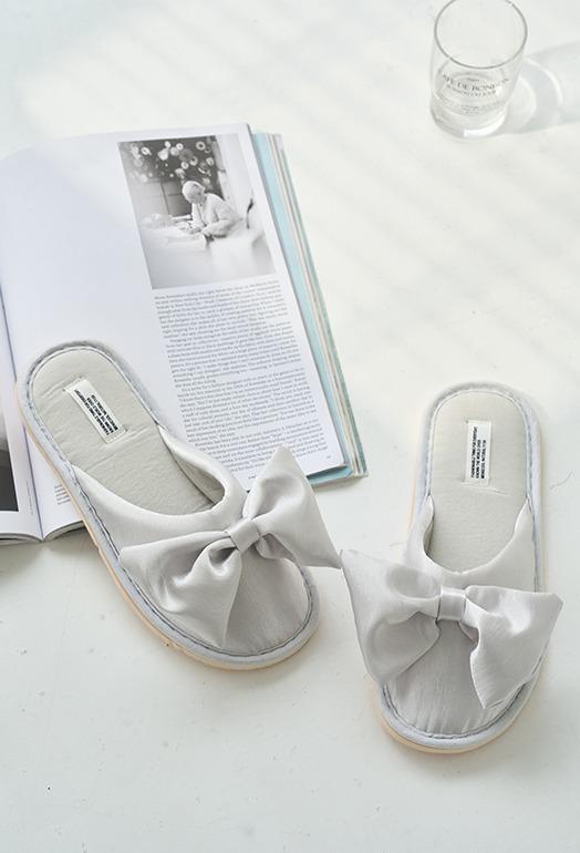 새틴 리본 실내화