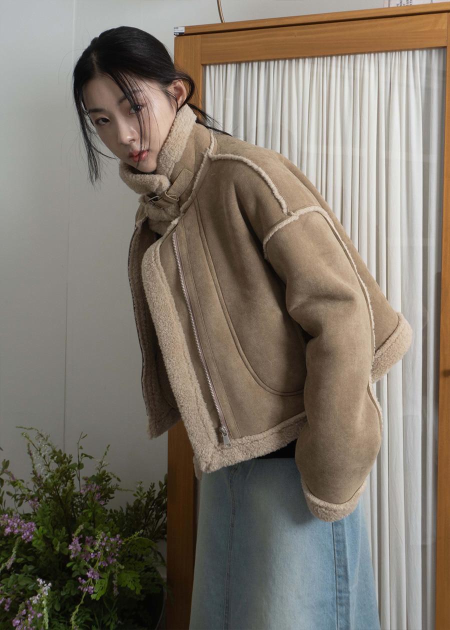 우화 COZY SH MUSTANG