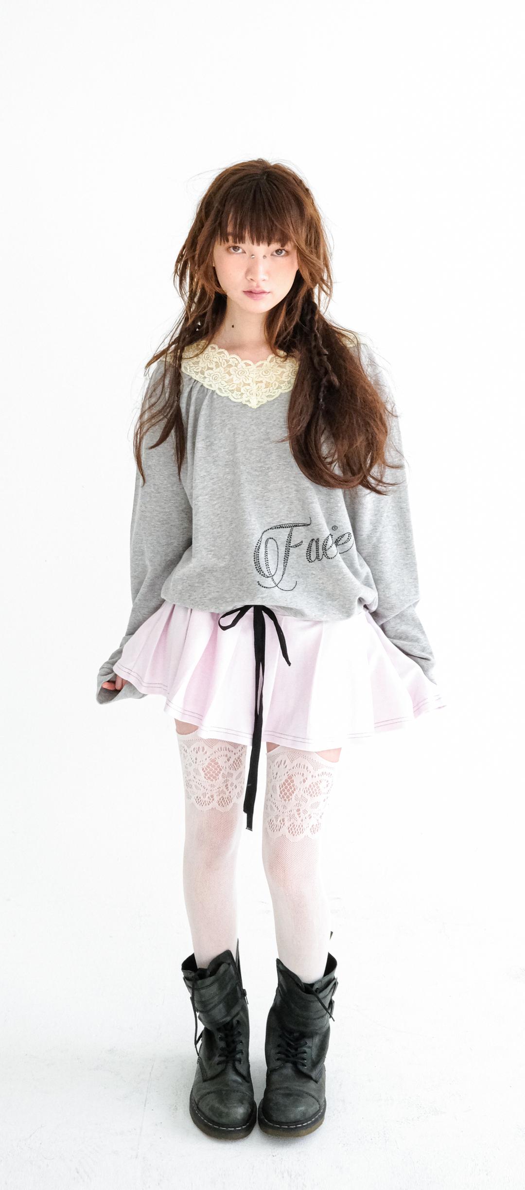 [fa.er.ie] lace V neck pleats dress (pink)