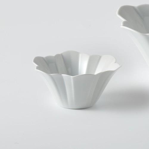 24. Flower 06 mini bowl