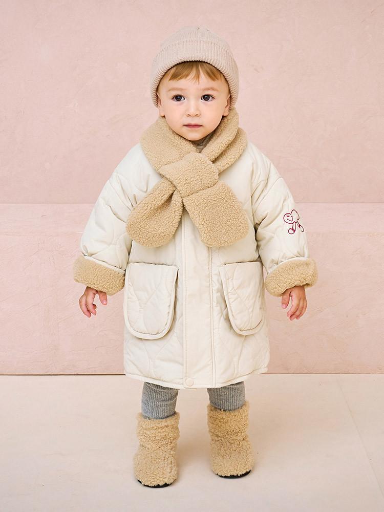 [밀크마일] 뉴머플러셋업쁘띠프렌즈퀼팅롱코트