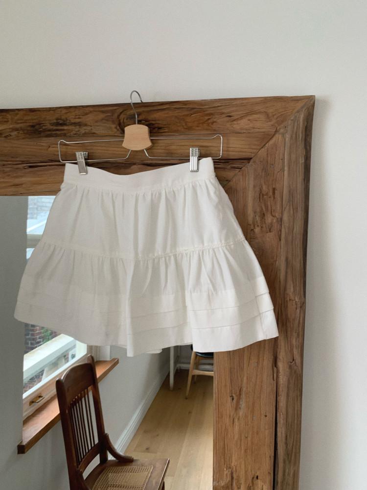 리슨 셔링 스커트 (1color)