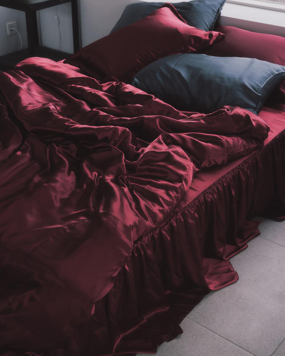 Wine Satin 베딩