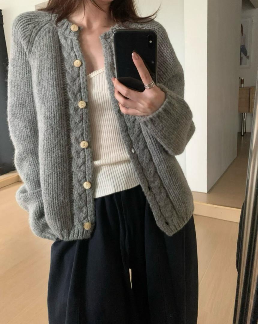 아파트먼트프라토 [Pomelo] 포멜로 뜨개 가디건 울 100% 라운드 니트 (3color)