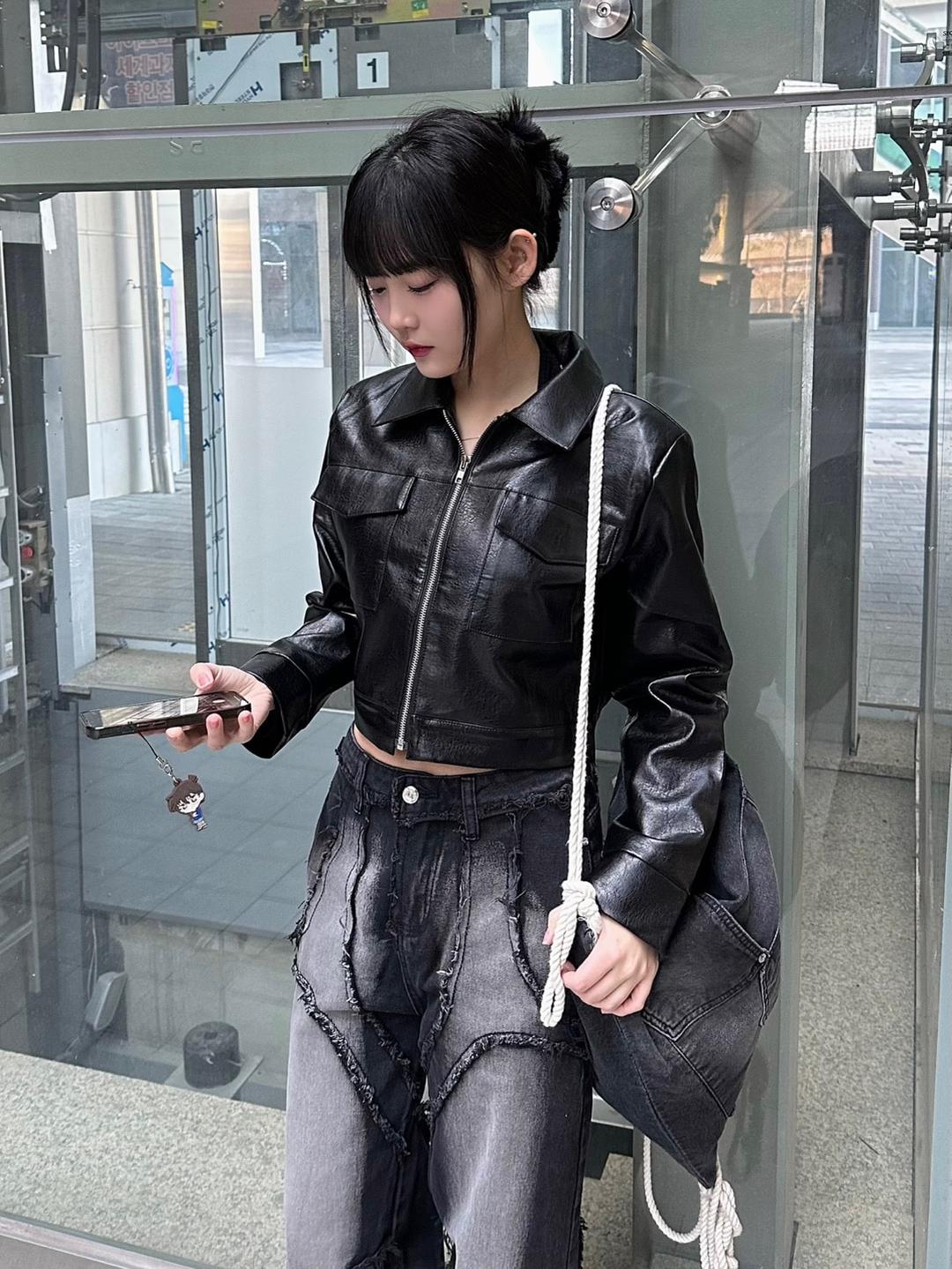 레더 포켓 크롭 자켓