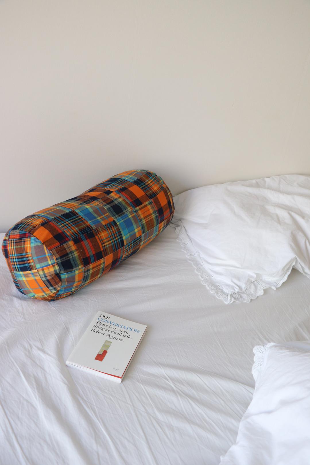 (12월4일 순차발송)Tas pillow_Orange check