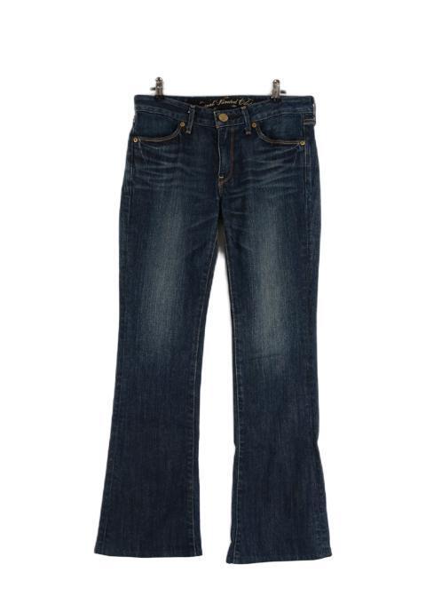 LEVI'S LADY
