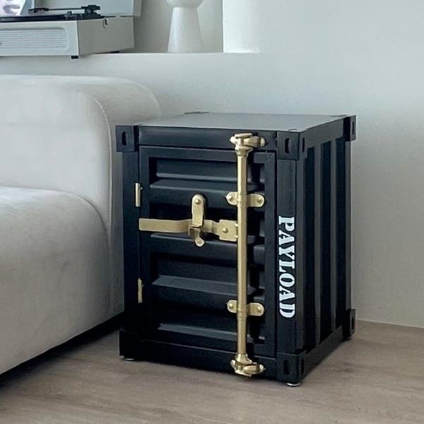 포리얼스 스틸 아이언 캐비넷