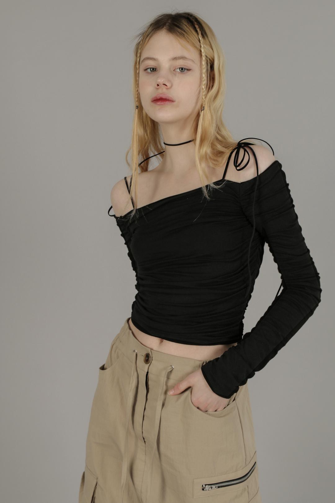 MARSHMALLOW STRING TOP (BK)