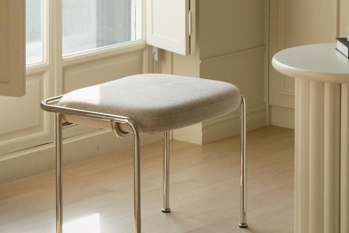 [단독] CARRY STOOL