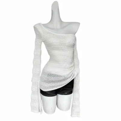 198. Hearts knit ops