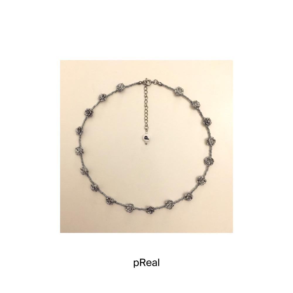 그레이 장미 목걸이_Gray Rose Beads Necklace