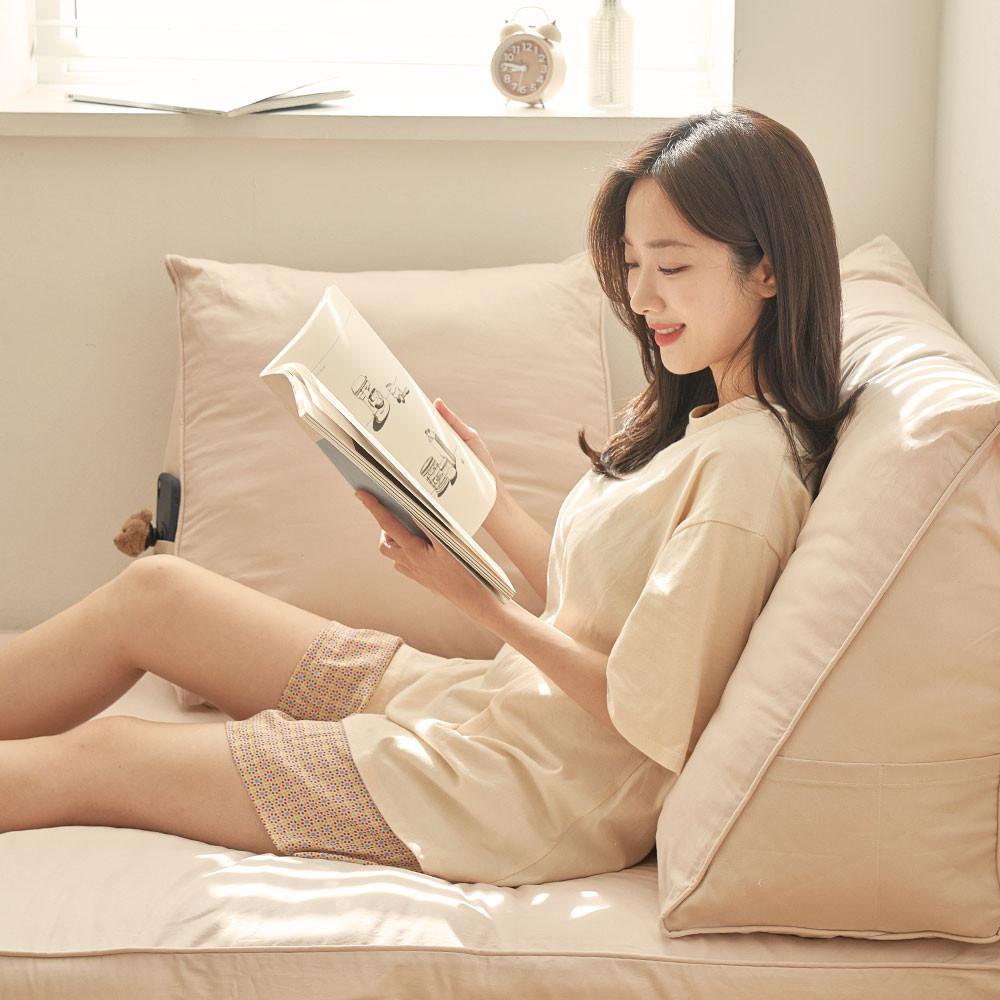 [봄맞이쿠폰] 유즈 플레인 삼각 등쿠션 / 등받이쿠션 침대헤드쿠션