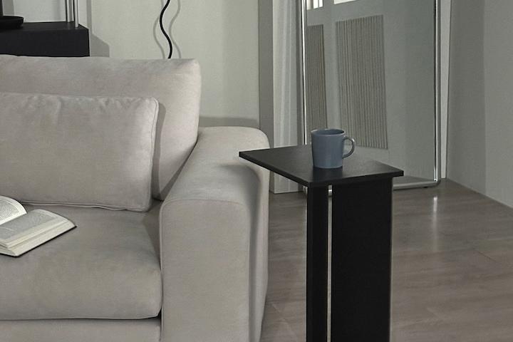 쿠폰가 33,915원/로타 매거진랙 수납 협탁 침대 소파 사이드 보조테이블