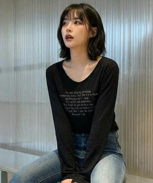 컨피던스 브이넥 롱 슬리브 블랙