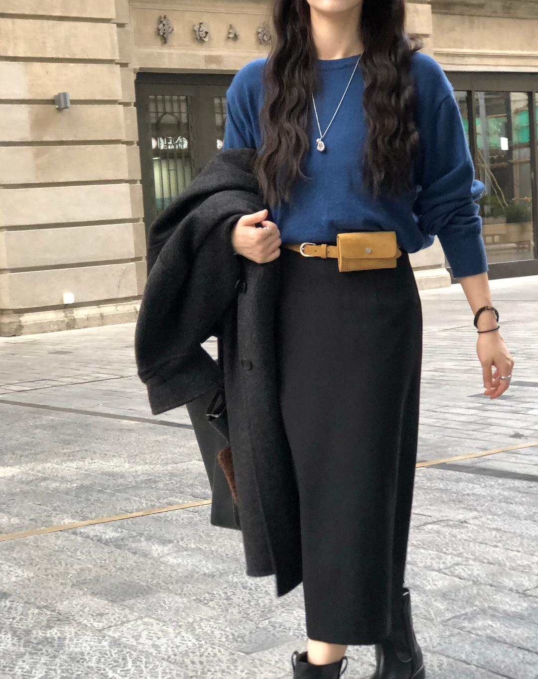 [바로배송] CASHMERE SOFT ROUNDNECK KNIT