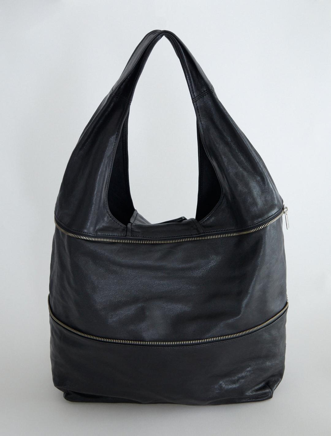 RIBA ZIP-Black bucket-style shoulder bag