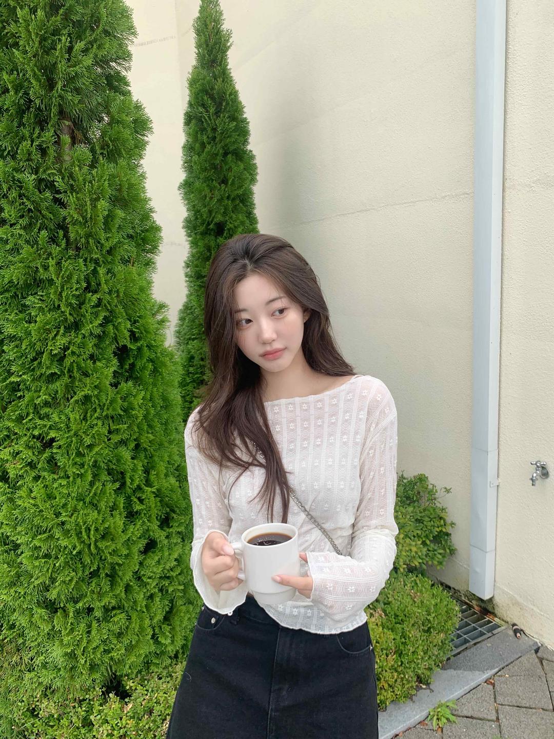 romantic flow lace tee_ivory