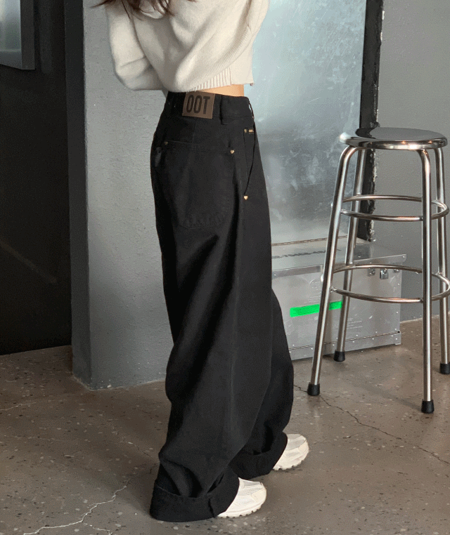 데이아워 [누적400장 / 카피주의] 루토 리벳 포인트 와이드 팬츠