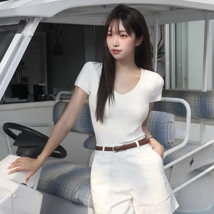 SITP5202 레트로 브이넥 슬림 반팔티_Ivory