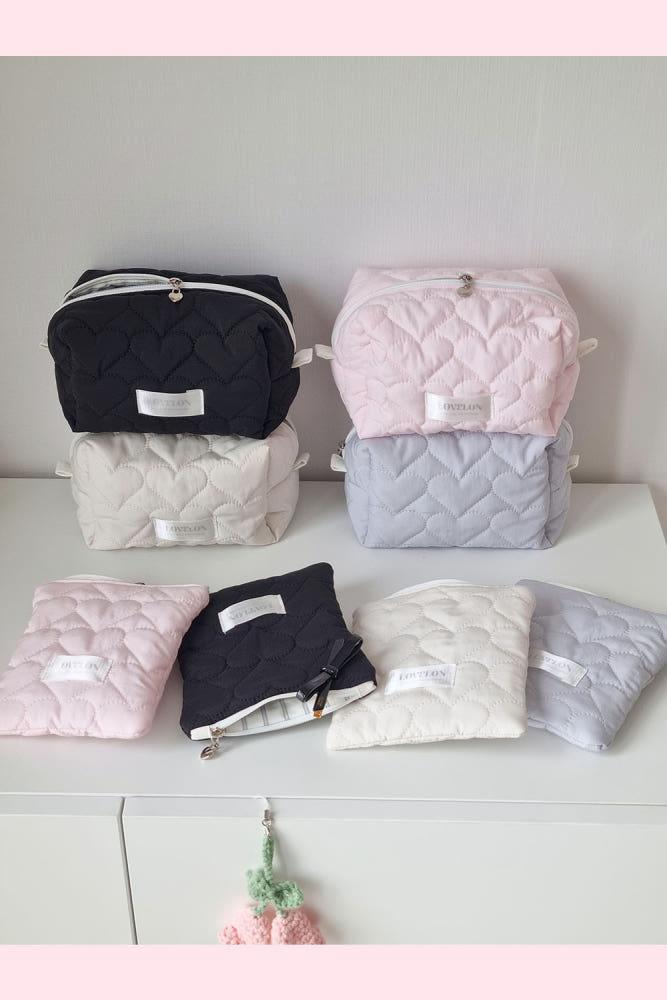 하트 파우치 4colors  2size  ( 플랫, 스퀘어 / 크림, 핑크, 그레이, 블랙 )