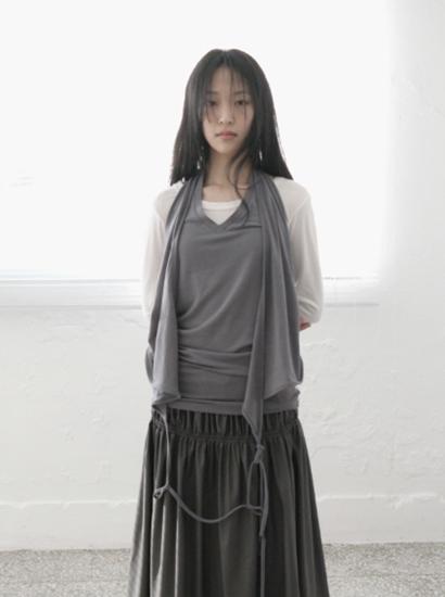 에프터먼데이 오브 레이어드 홀터 톱 (2c)