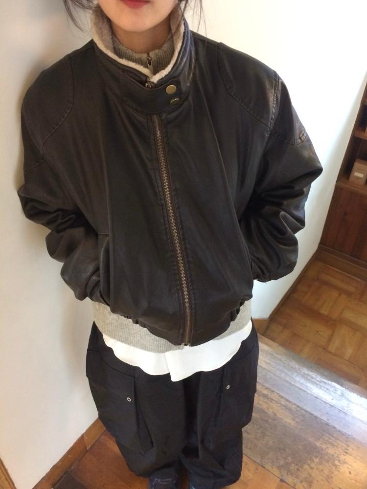 투 버튼 밍크 퍼 하이넥 투웨이 무스탕 숏 레더 자켓 점퍼