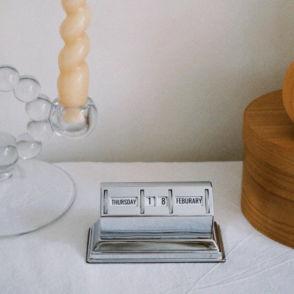 데스크탑 일일 캘린더 고급 선물용 스테인레스 스틸 오브제