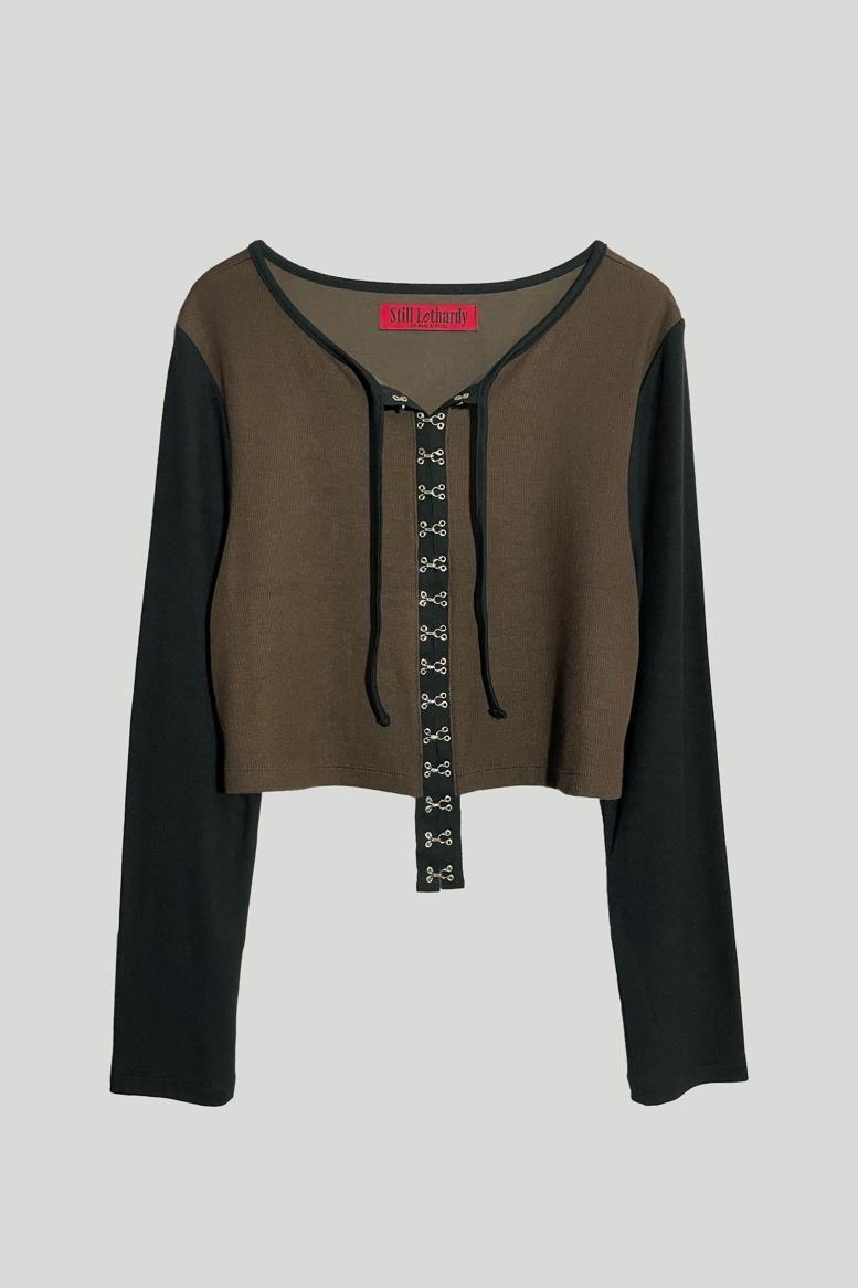 [STILL LETHARDY] HOOK N EYE CROP CARDIGAN
