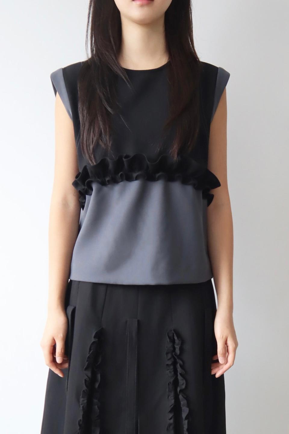 RUFFLE VEST (BLACK/GREY)