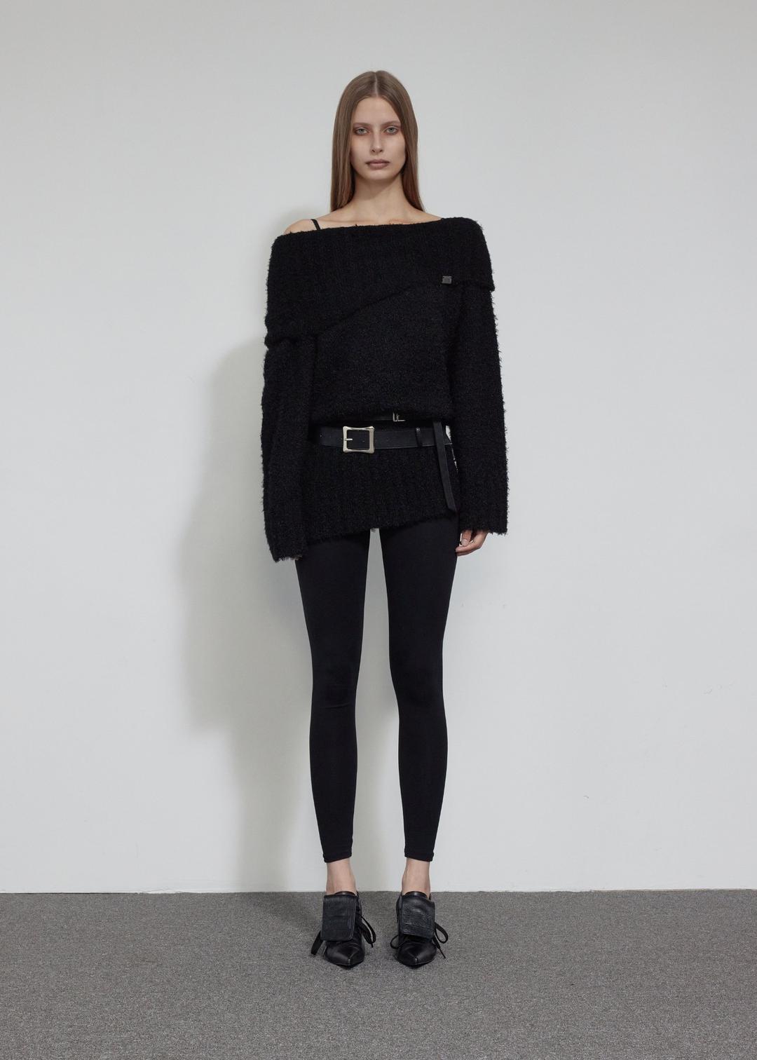 OFF SHOULDER BOUCLE KNIT, BLACK