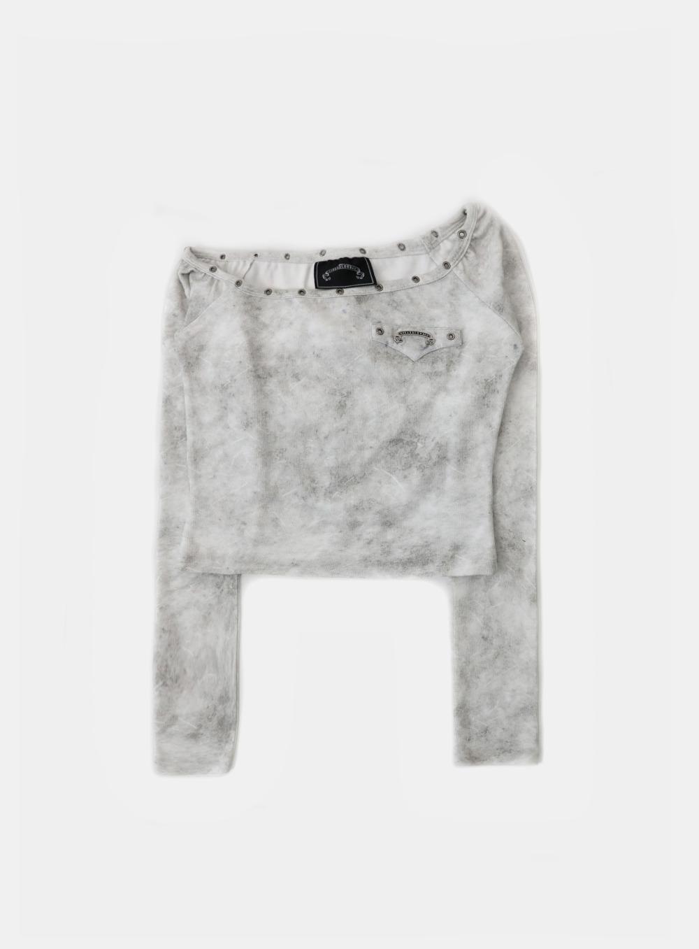 [11/11 Delivery] [w-tee25-198] Studded Cosmo Patch Asymmetric Top - White