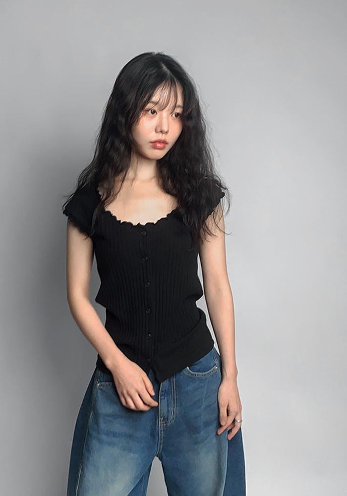 Frill Cap Sleeve Button Tee