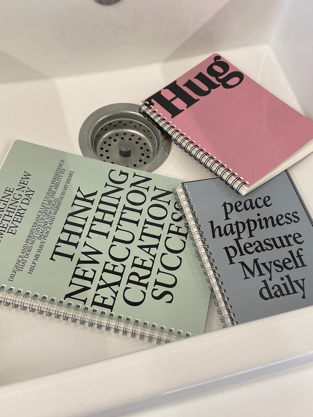 DAILY /THINK /HUG