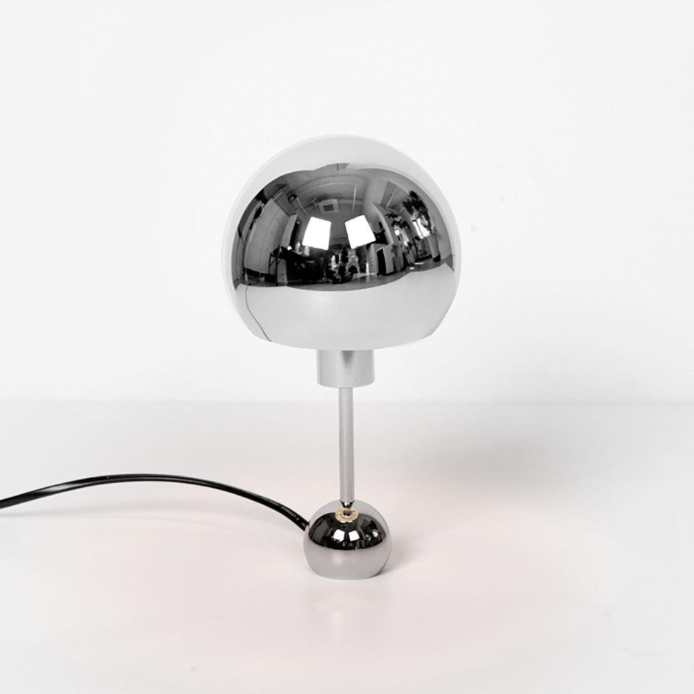 Embodied  table lamp