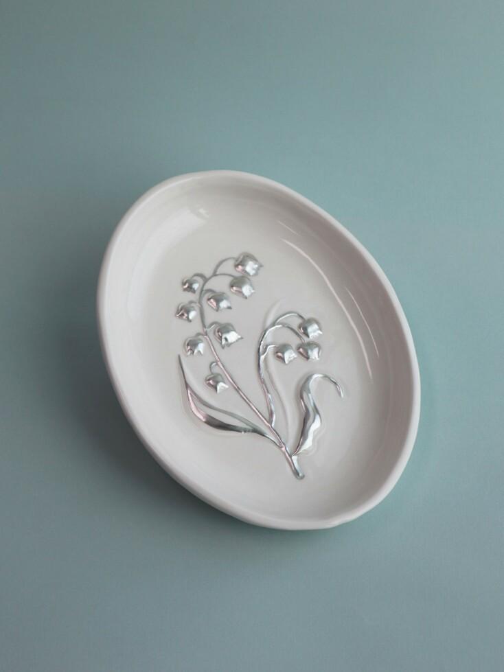may-lily dish