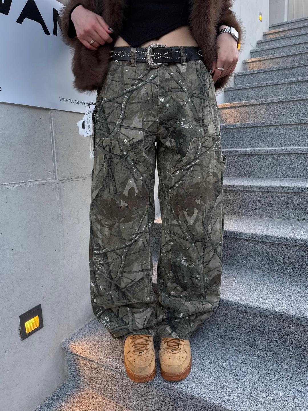 디퍼댄블루 [UNISEX] REAL TREE CARPENTER PANTS