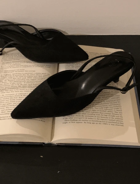 [handmade/비율⬆️/연말룩코디/4cm][made] Le-base 스웨이드 슬림 스틸레토 미들굽 슬링백 (가을/간절기/신상/데일리/데일리룩/출근룩/데이트룩/데님고디템/스웨이드/스틸레토/미들굽/슬링백)