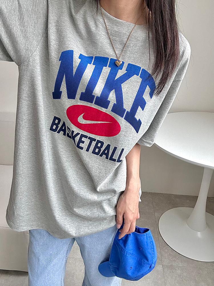 나이키 여성 루즈핏 써클 스우시 배스킷볼 레터링 그레이 반팔티 : 미국갬성