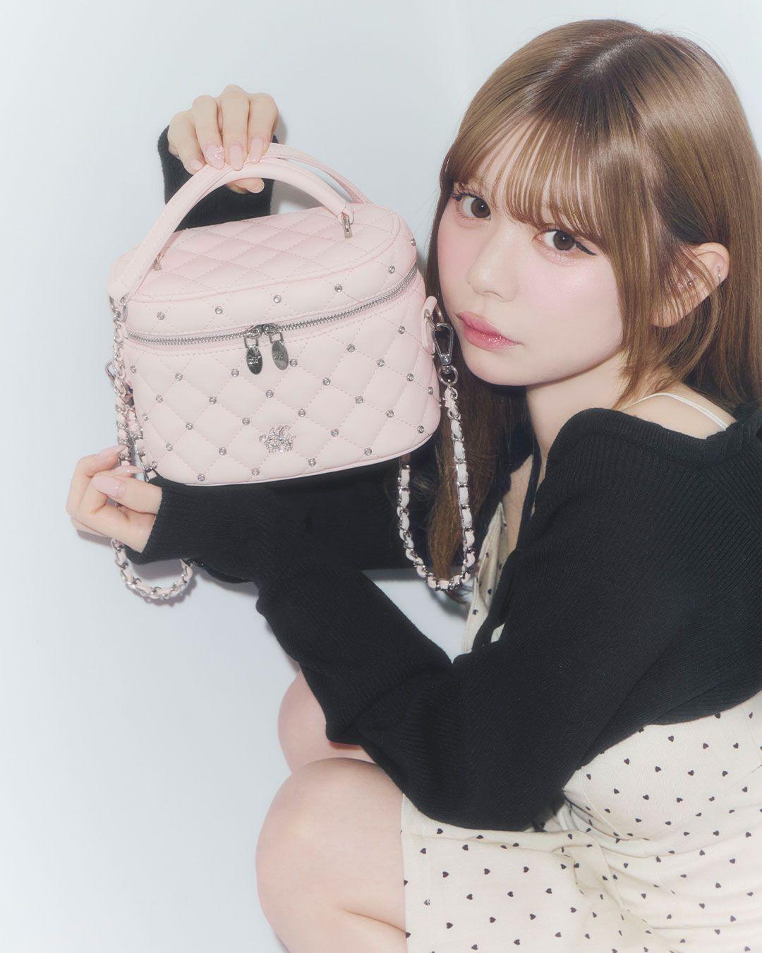 ラインストーンキルティングバニティ ピンク | ファッション通販＆メディアMyColor ～マイカラー～