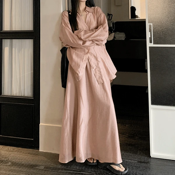 [오늘출발/코디걱정X/살안템] 새티 루즈핏 셔츠+롱스커트 세트