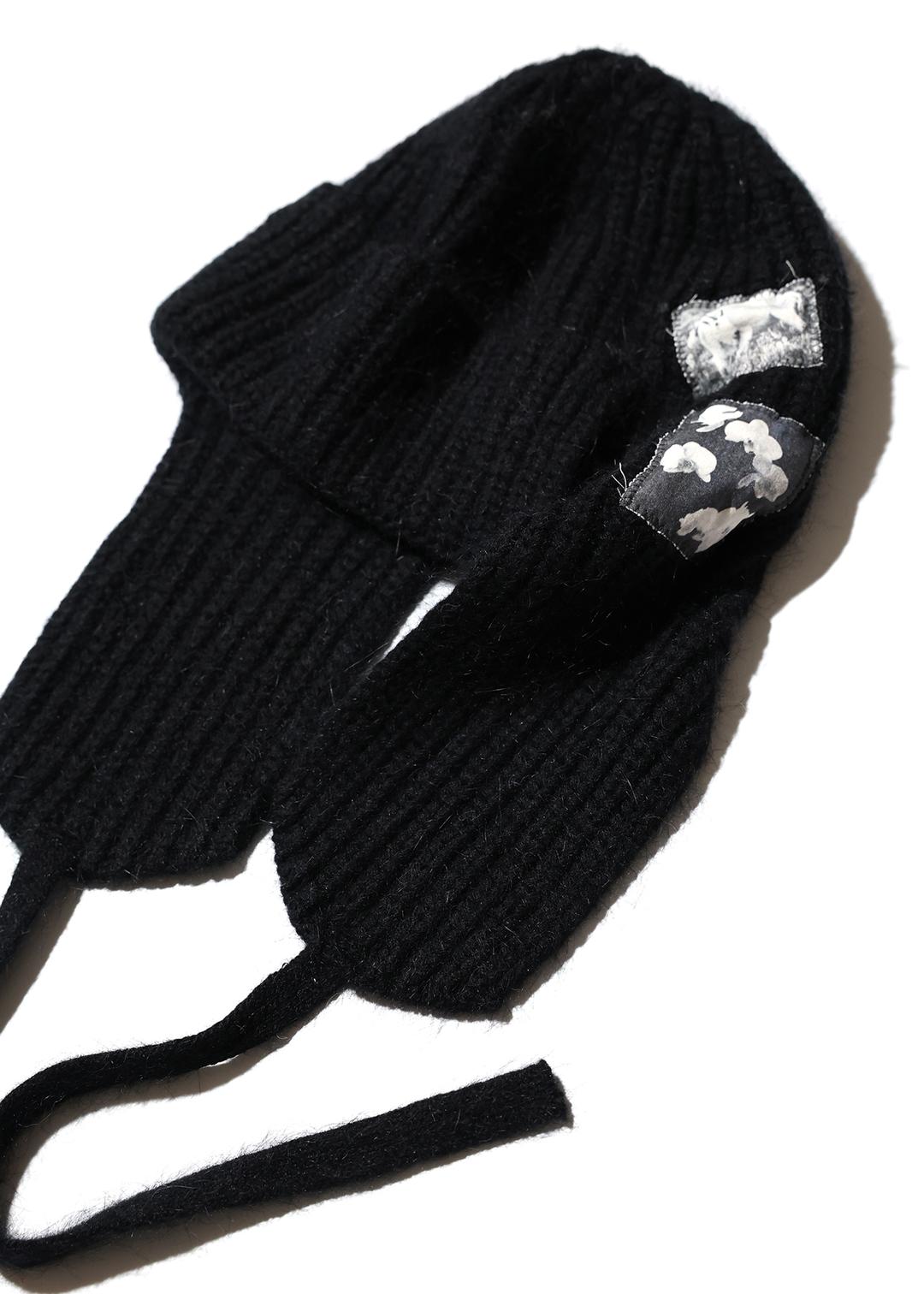 EARFLAP KNIT PATCH HAT - BLACK