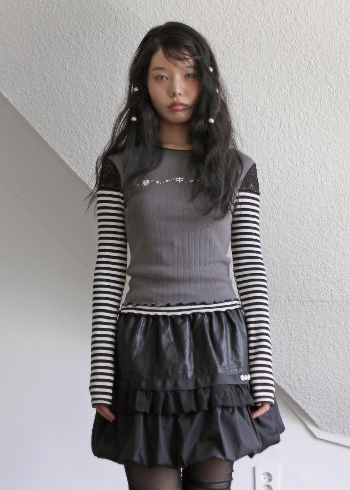 DREAM FLOWER STRIPE SLEEVES TOP CHARCOAL
