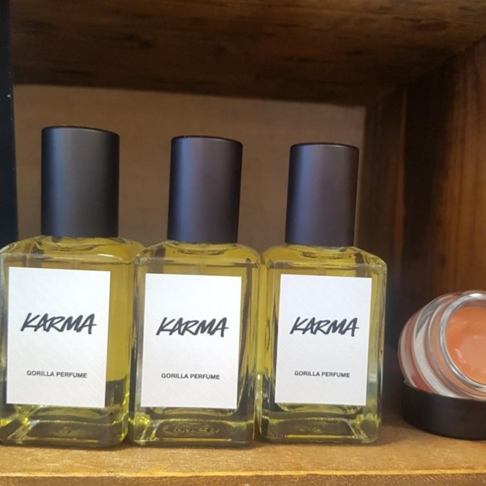 러쉬 퍼퓸 카마 30ml 향수 Lush Perfume Karma (현지매장최근제조제품영국직배송)