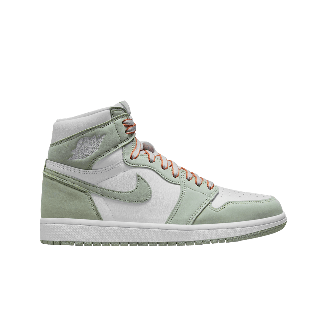 (W) Jordan 1 Retro High OG Seafoam