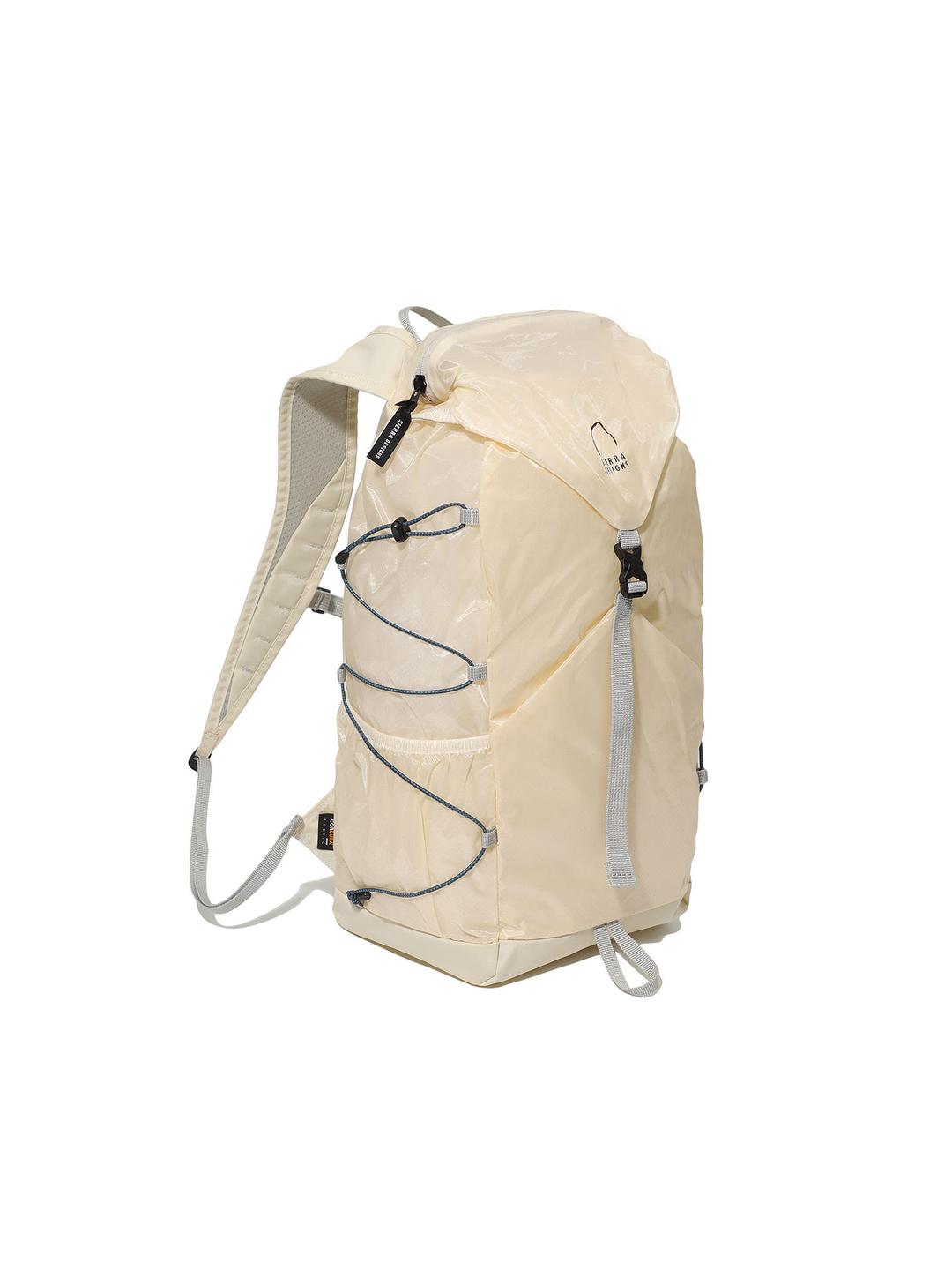 라센 (LASSEN) 초경량 백팩 17L IVORY