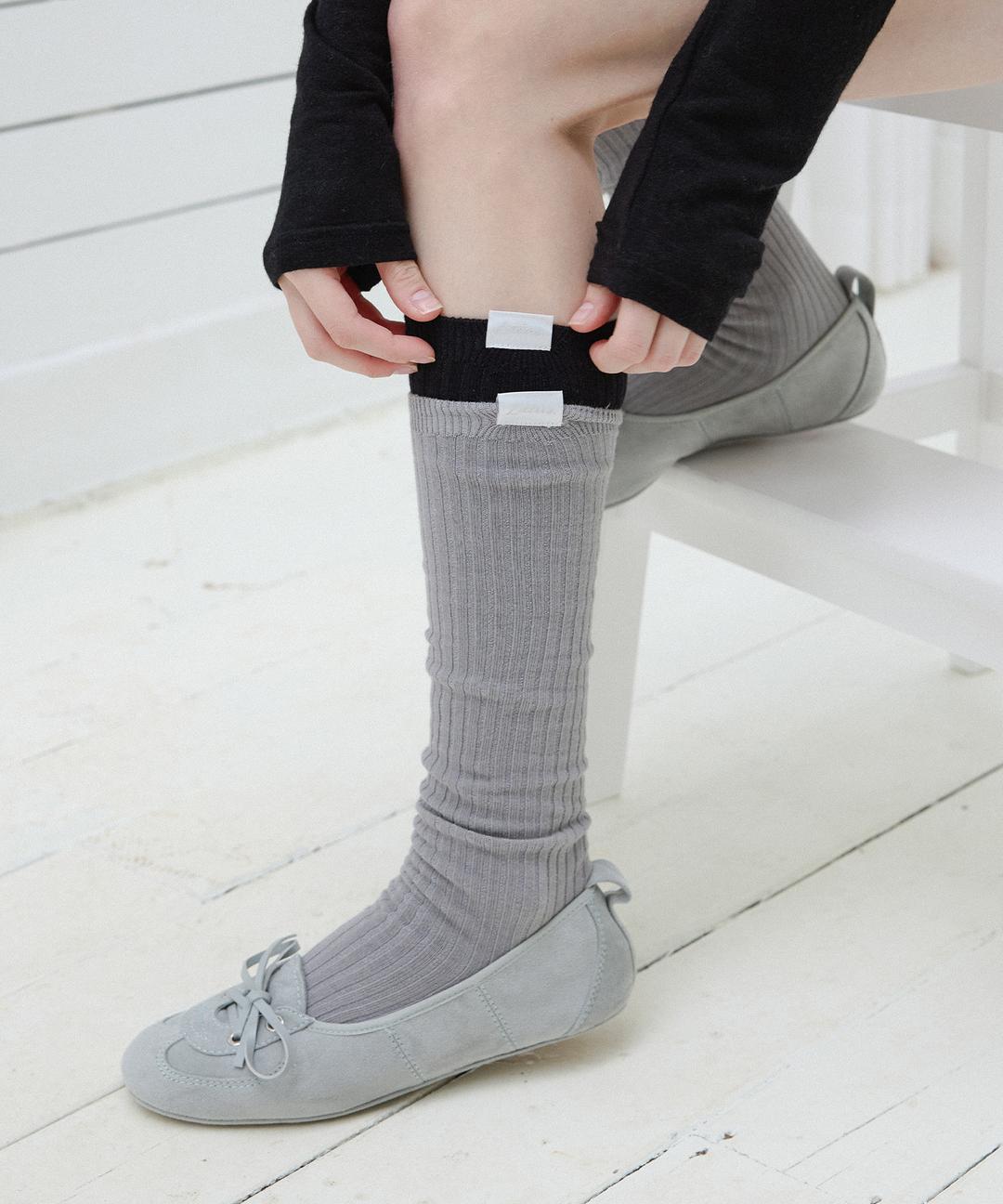 Letters Soft Knee-High Socks ( Grey )