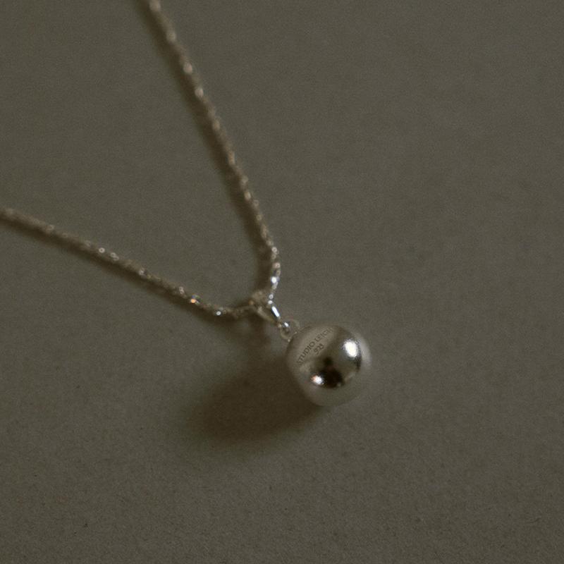 BELL NECKLACE 021