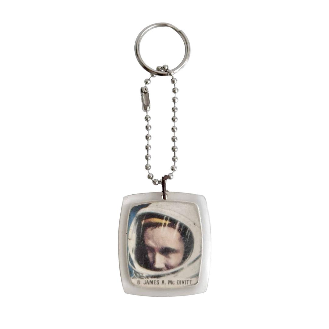 [Unknown Brand] Vintage Astronaut Keychain ‘James A. Mc Divitt’